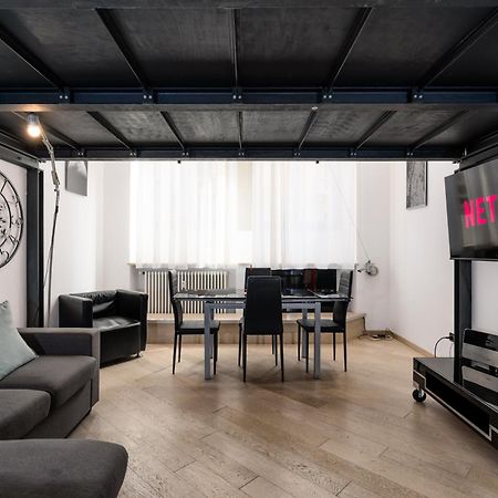 Moderno Loft A 150Mt Dalla Metro "Bernini" Turin Exterior photo
